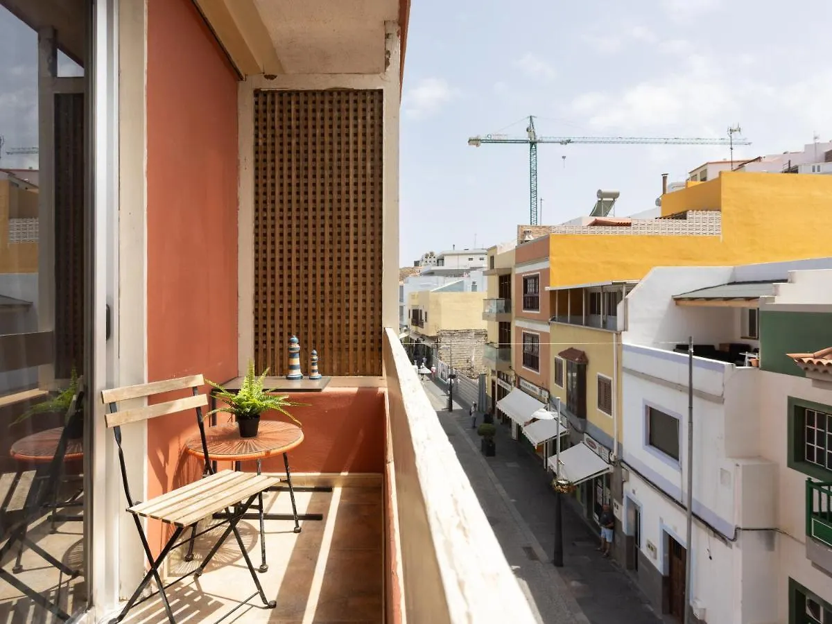 Apartment Live Basilica Candelaria Beach & Balcony Spain